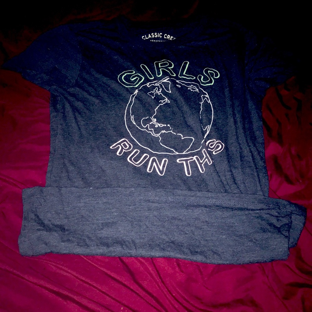 This is a girl T-Shirt it says girls run this💕